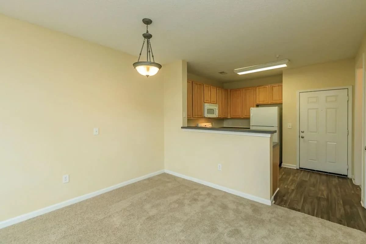 heritage-station-senior-dining-and-kitchen.webp